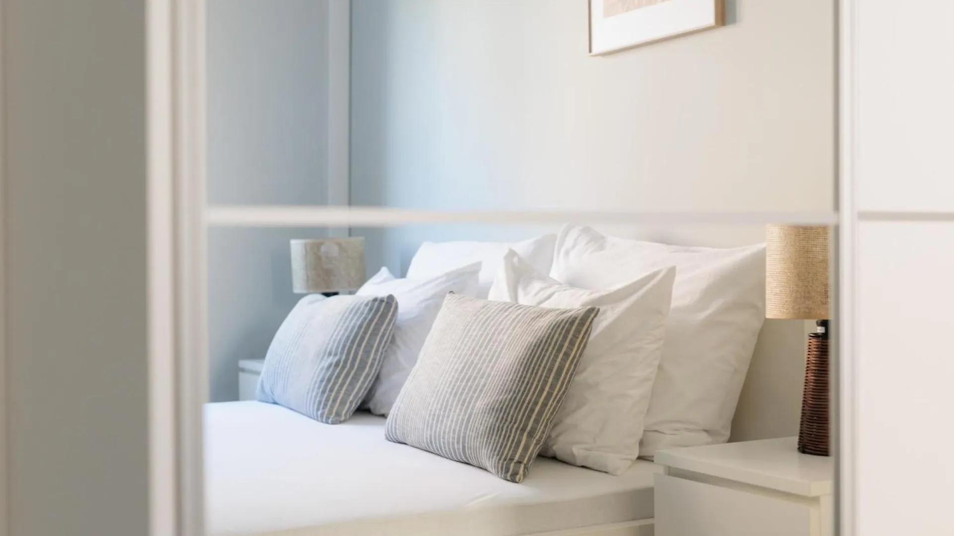 Cozy And Bright 2Bd Family Home زادار